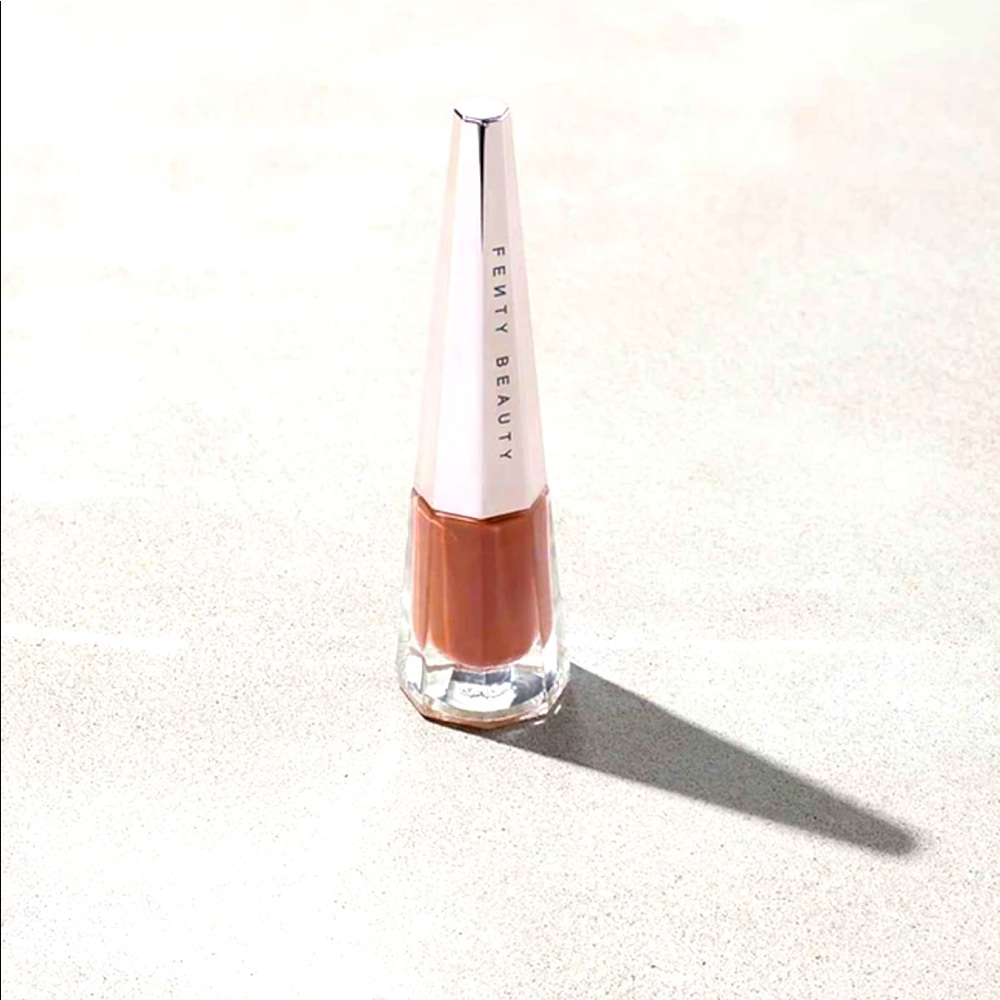 Fenty Beauty Stunna lip paint in color #02 unbutton